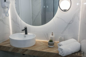 195107785_113324647621230_8567957761062929998_n_113324644287897